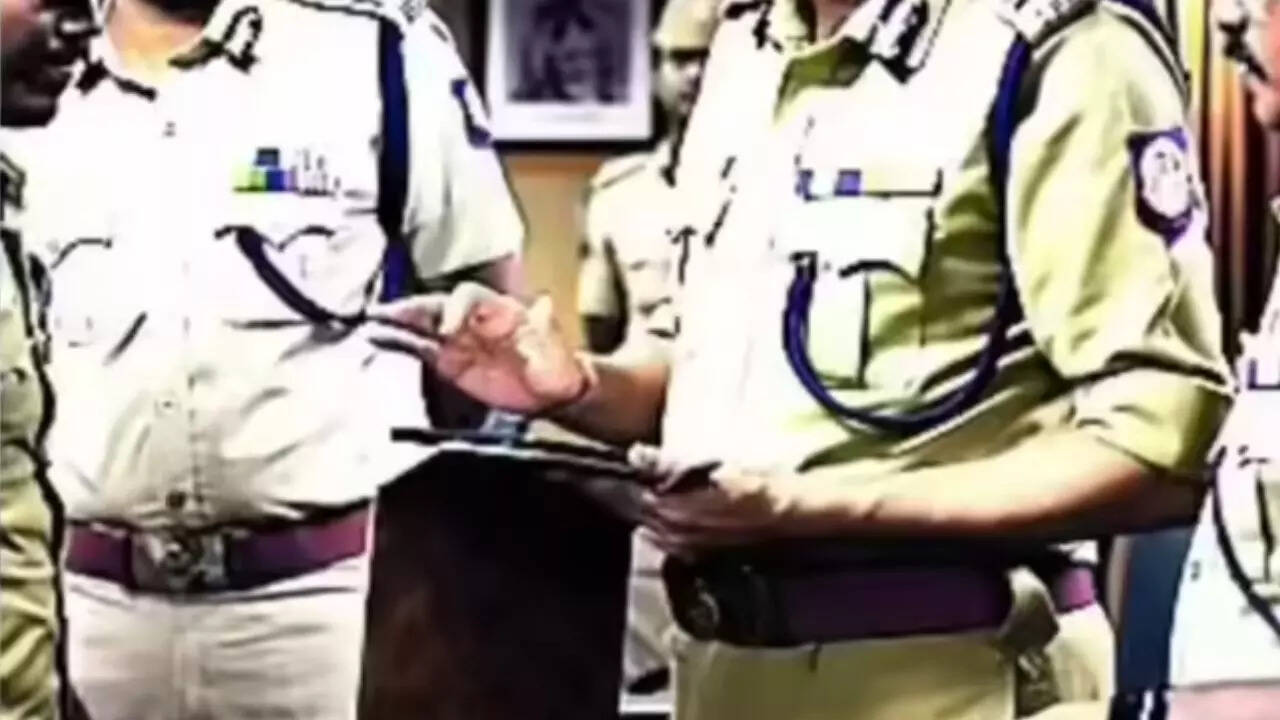 Suicide pact? Greater Noida couple dead; their 3 kids found poisoned, saved in time