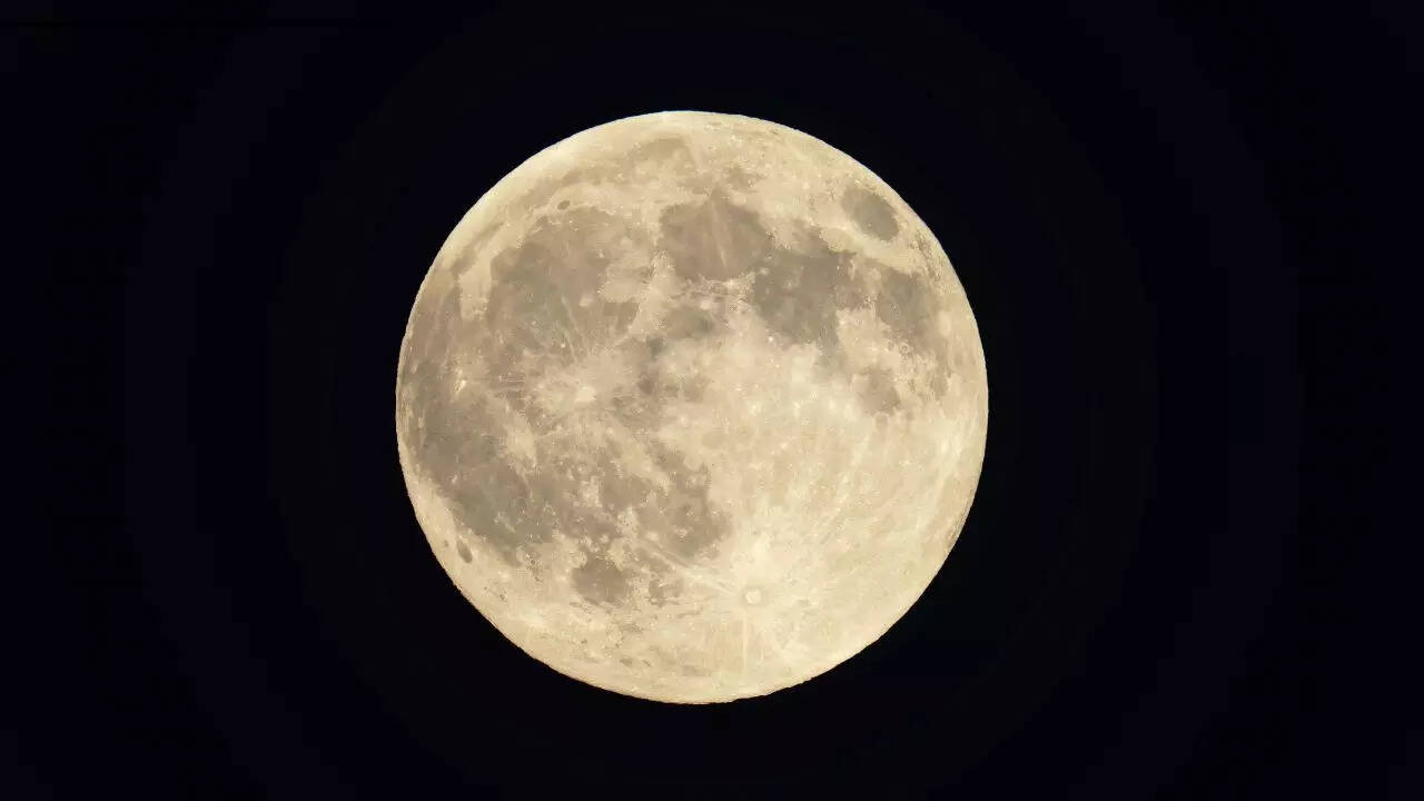February's full Snow Moon to appear this weekend: Check date and time to see the last full moon of winter