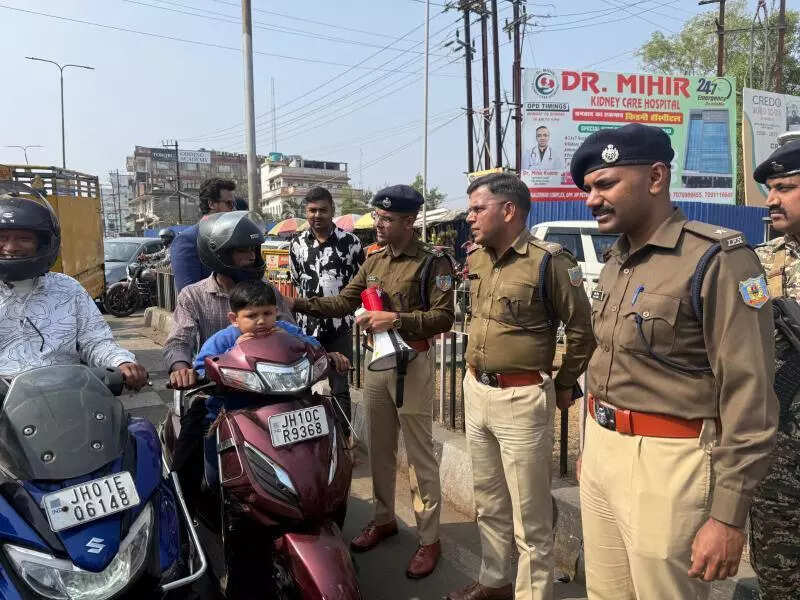 Dhanbad Road Safety Awareness: Police Launch Drive to Reduce Accidents