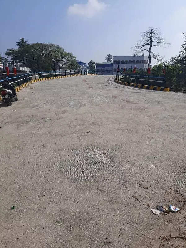 State govt approves Rs 59 crore for Vallakadavu Bridge