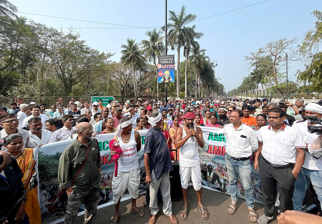 Chimbel villagers hold protest at Old Goa, get opposition support