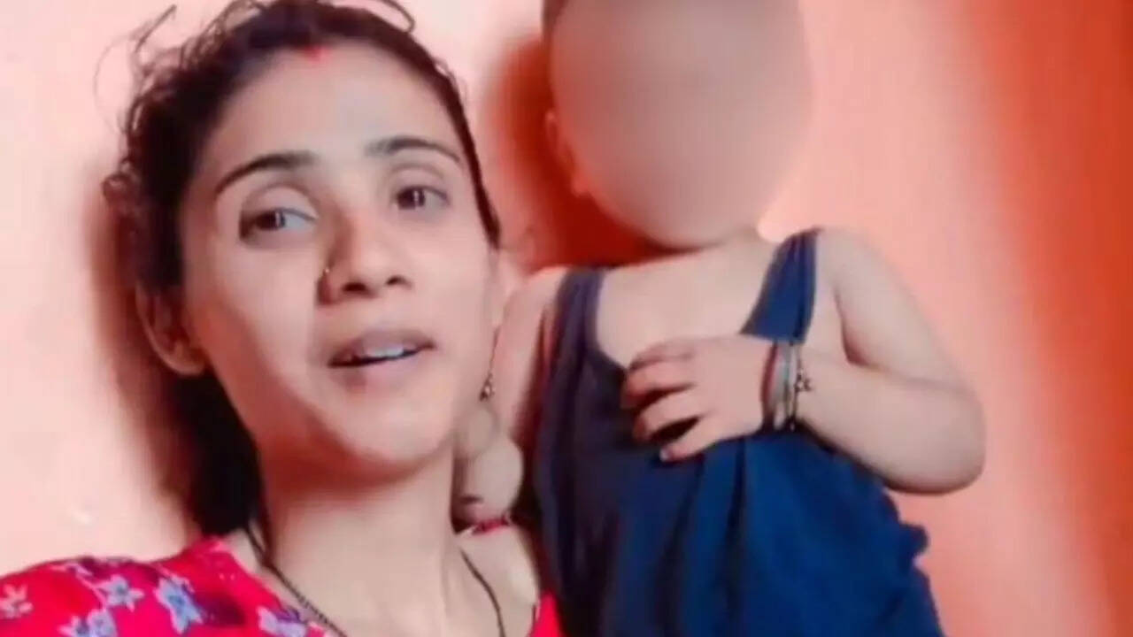 A hole Delhi can’t fill: How uncovered drain in Ghazipur killed a young mother and toddler — and official apathy still rules the spot