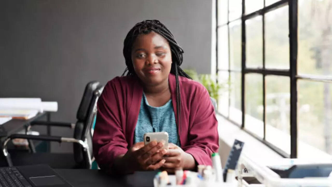 AI mirrors help blind people see themselves for the first time in major breakthrough