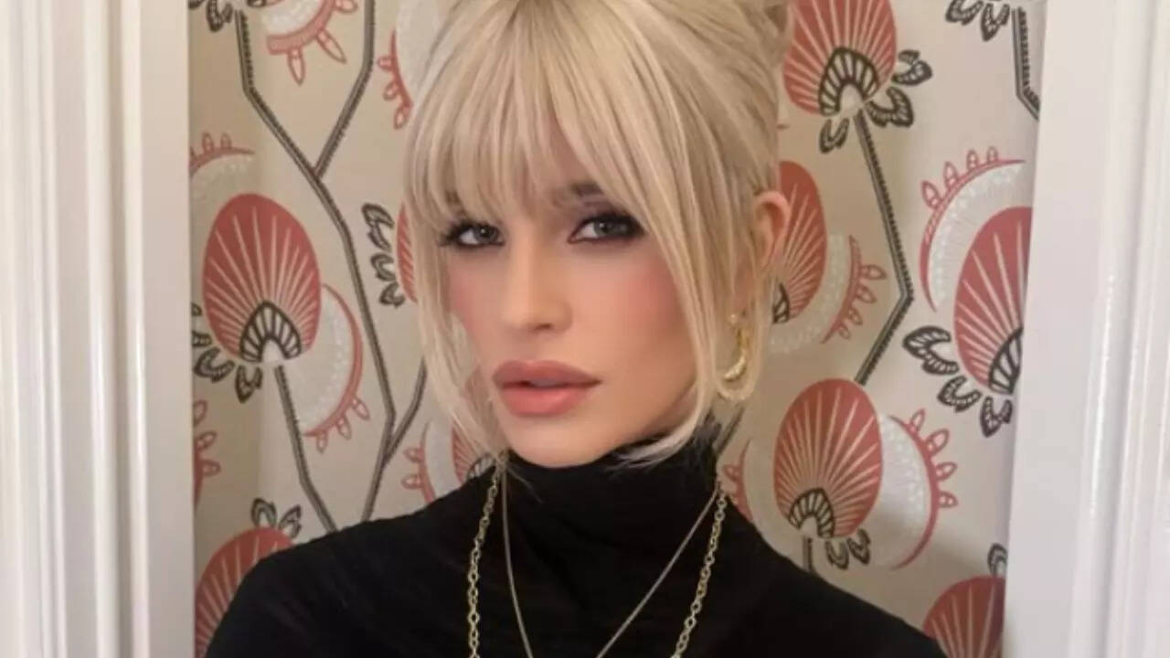 Kelly Osbourne talks about father Ozzy Osbourne