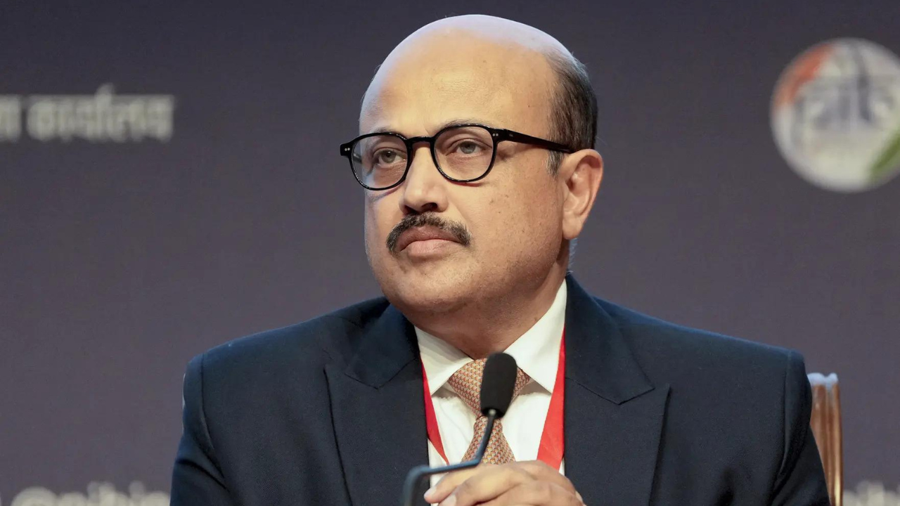 SEZ domestic sales at concessional duty will boost import substitution and jobs, says commerce secretary