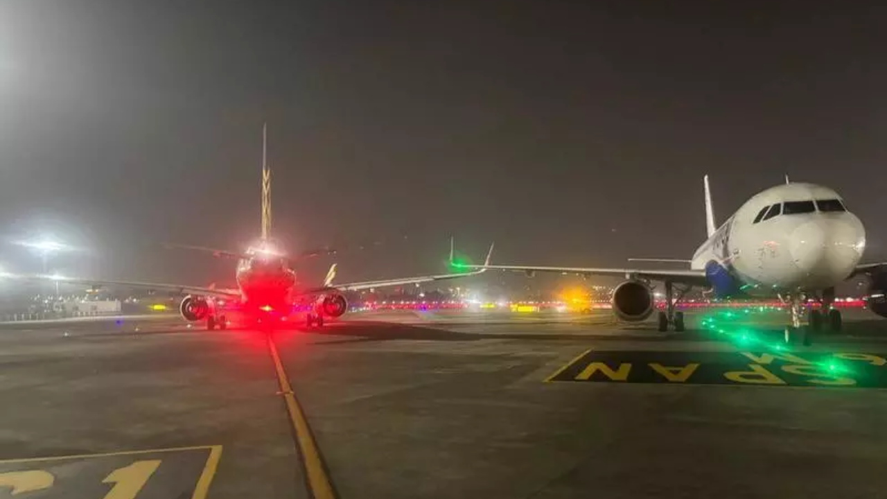 2 taxiing aircraft brush wingtips at Mumbai airport, all passengers and crew safe