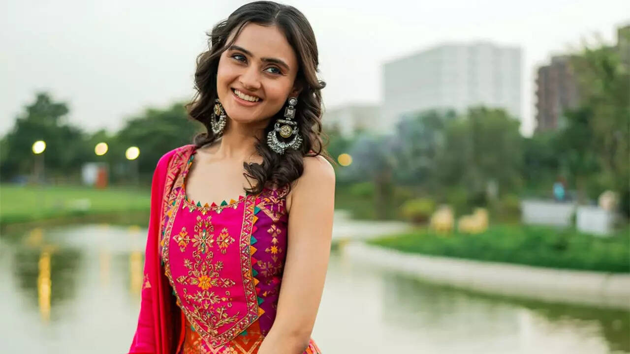 Janki Bodiwala as cop with Rani: Mardaani 3