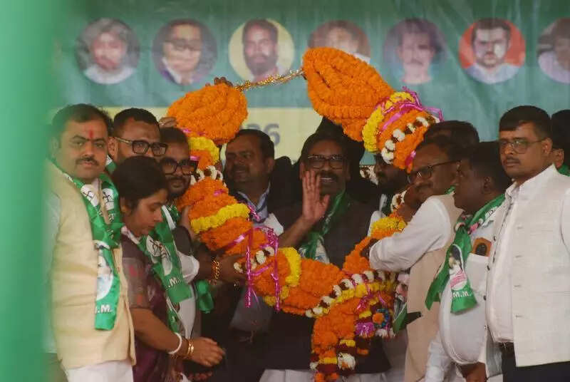 Jharkhand CM Hemant Soren Highlights Govt Progress, Criticizes BJP &amp; Union Govt