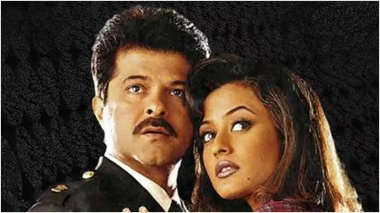 Anil apologizes to fan after he missed to tag the singers in Pukar post