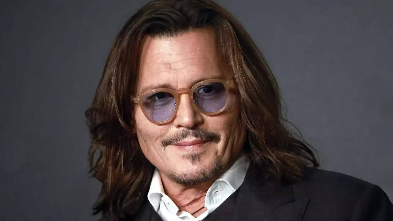 Johnny Depp looks unrecognisable for his Hollywood comeback