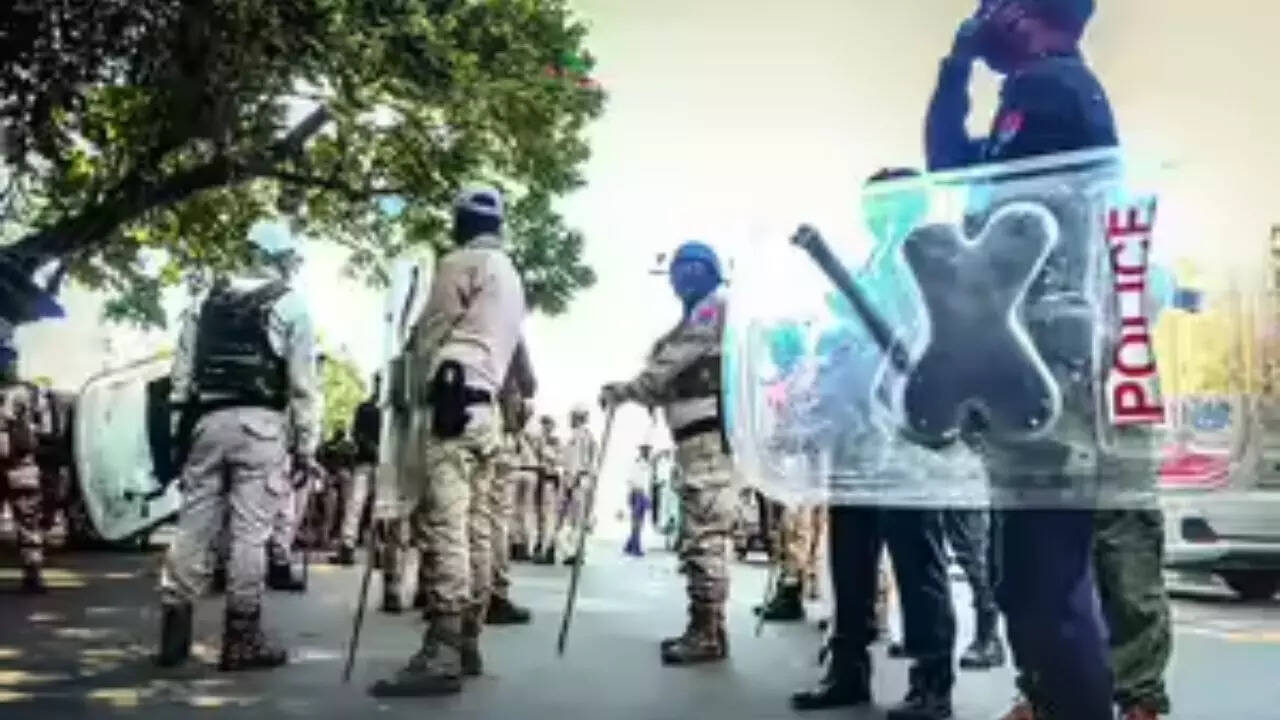 Violence erupts in Manipur: Mob clashes with security forces