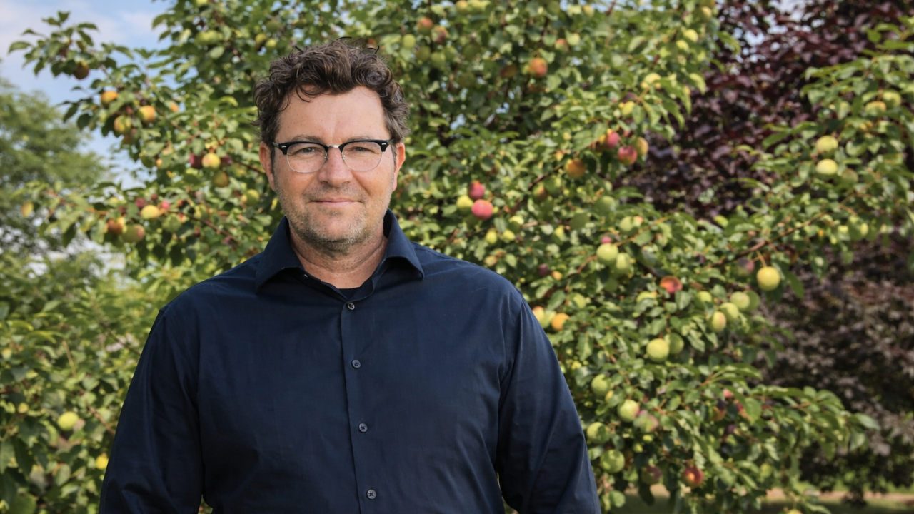 Nature’s wildest hack: American professor grew a single tree with 40 different fruits