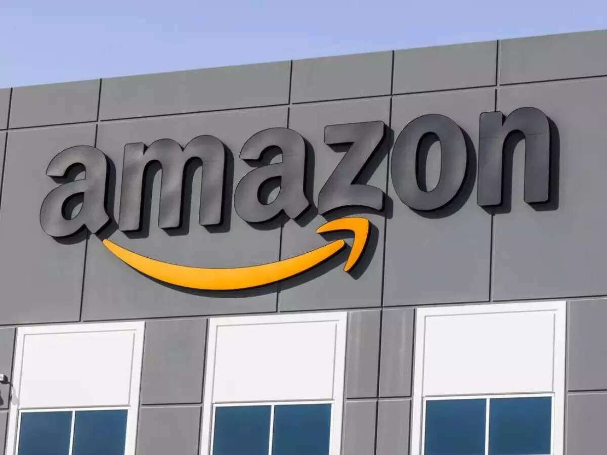 Amazon Cuts Thousands of Jobs Amid Store Closure Plans - News