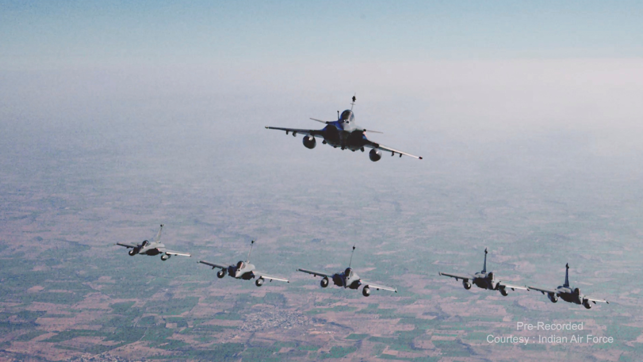 Ahead of Macron’s visit, DAC likely to meet next week to approve deal for 114 Rafales