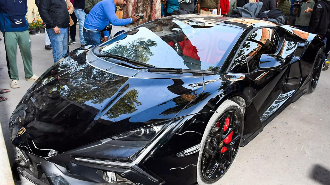 Lamborghini goes berserk in market, hits vehicles, injures pedestrians; FIR against tycoon's son