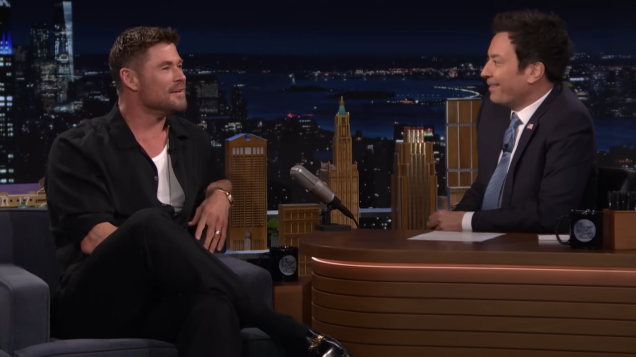 Chris Hemsworth turns ‘red’ over Halle Berry’s question