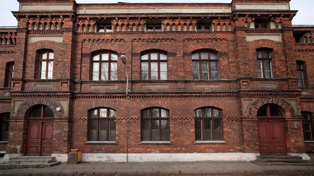 Old age building