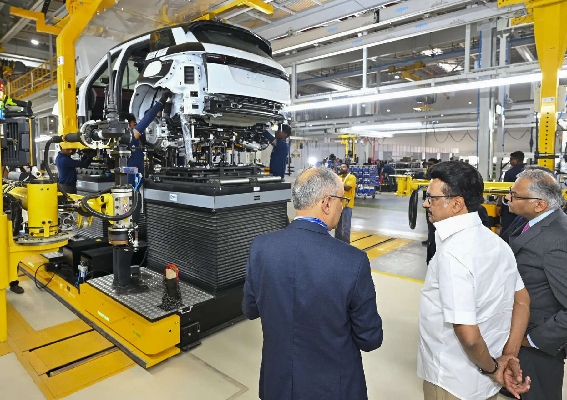 Tata Motors, JLR commence production in Tamil Nadu; start manufacturing Range Rover Evoque