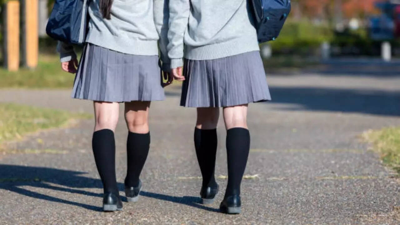 UK Schools BAN Skirts?! What Happens Next Will Shock Parents!
