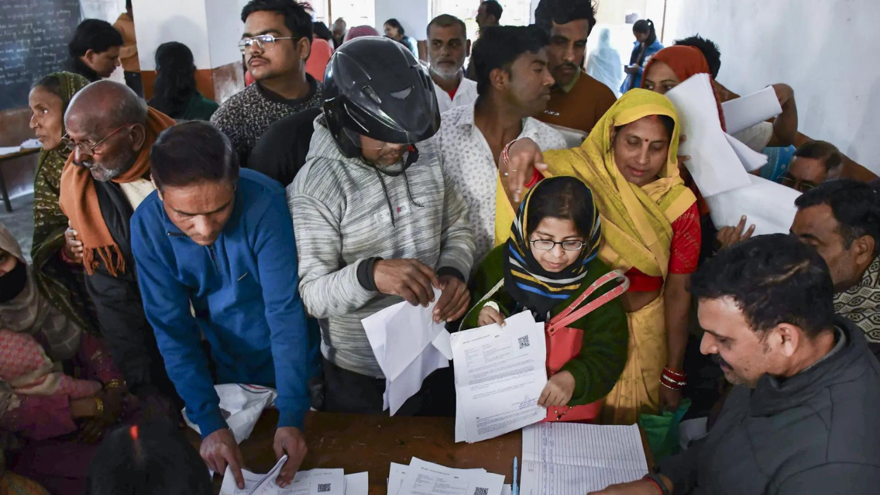 Won't let SIR be stalled, or genuine voters left out: Supreme Court