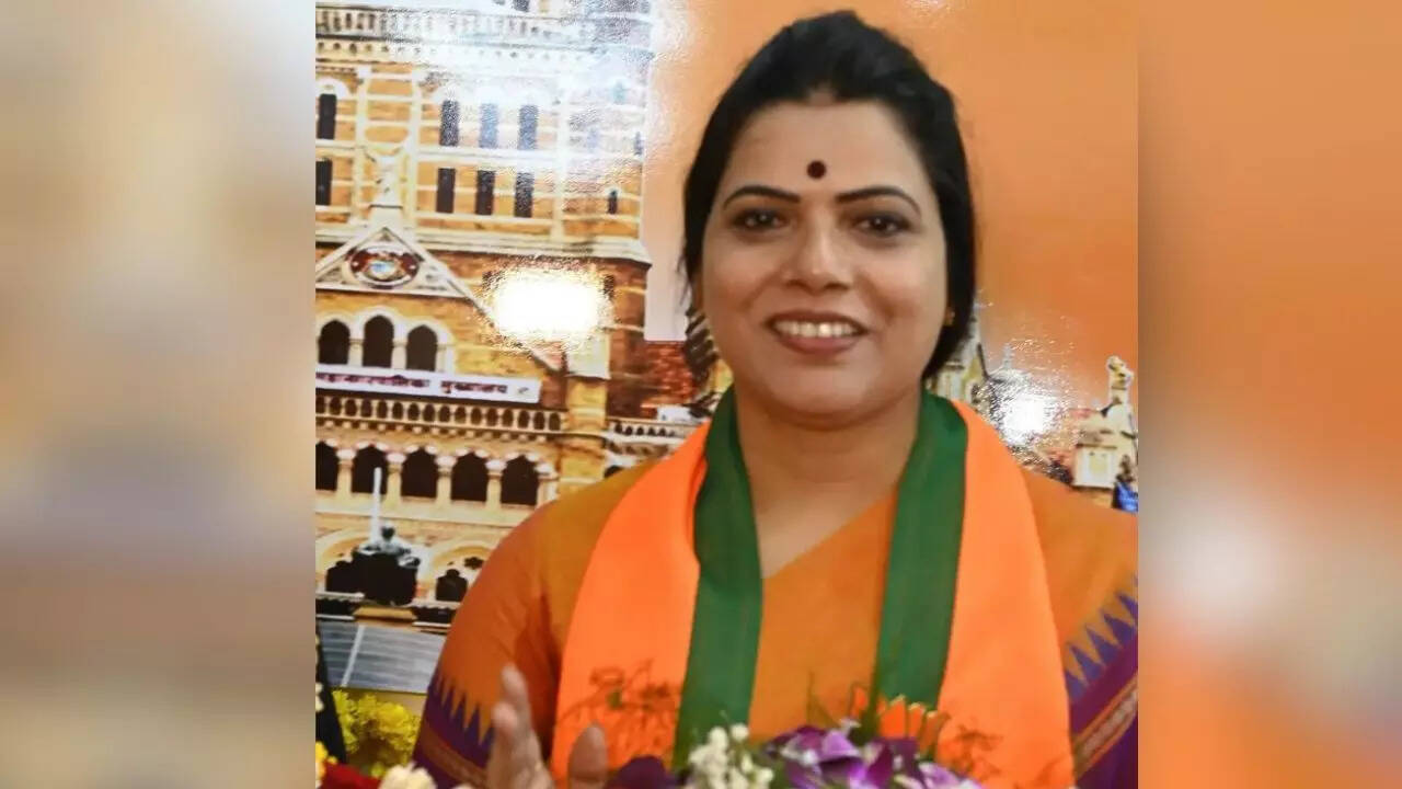 Mumbai mayoral race: Ghatkopar corporator Ritu Tawade set for unopposed victory