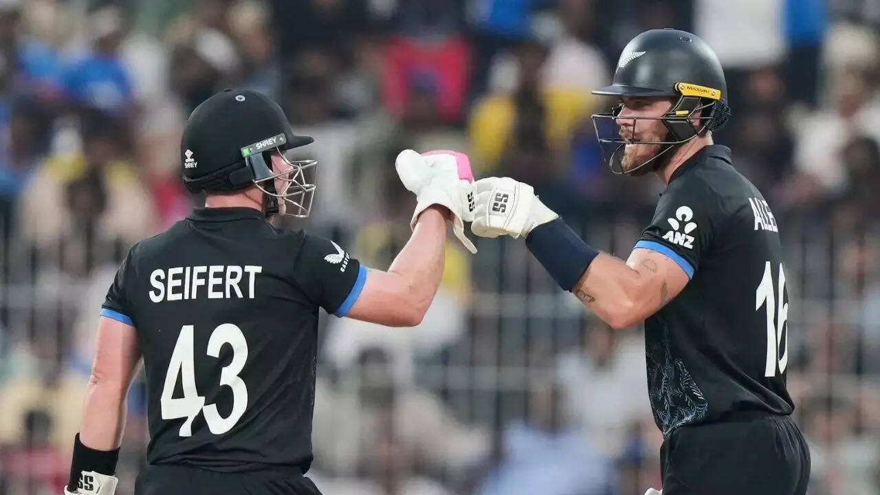 T20 WC: NZ chase down 174 in 15.2 overs for a 10-wicket victory over UAE
