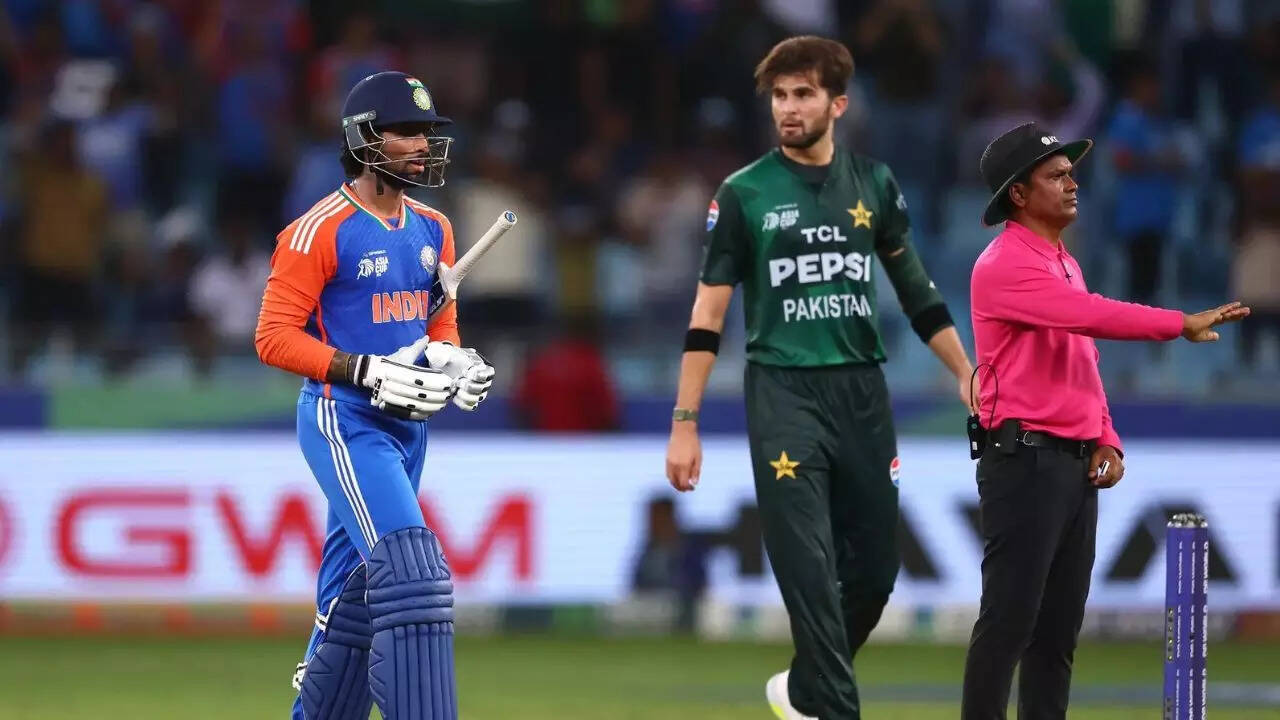 IND vs PAK: 'Going to Colombo a challenge' - Doeschate on why Pakistan have the edge