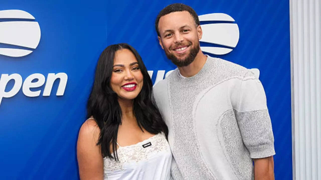 Ayesha Curry steals spotlight with Stephen Curry at movie premiere