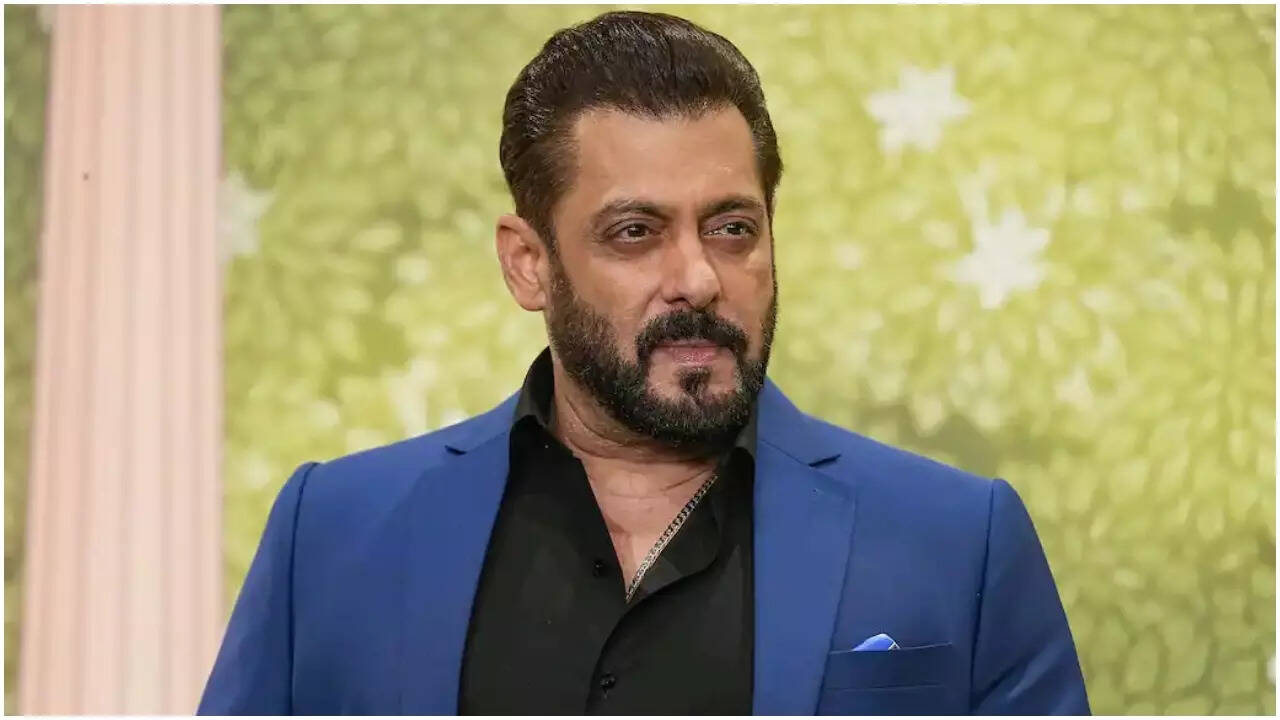 Salman's close relative receives a threat via email - Report