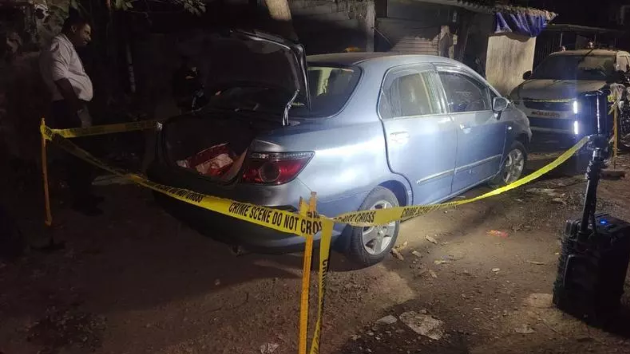 Married cop kills friend dating his married girlfriend in Navi Mumbai, burns body 190km away