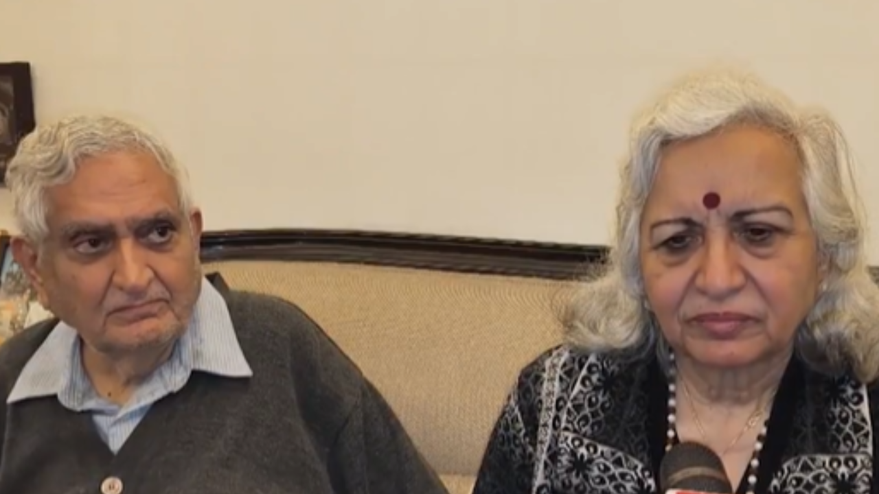 The digital trap: How scammers turn phones into virtual prisons