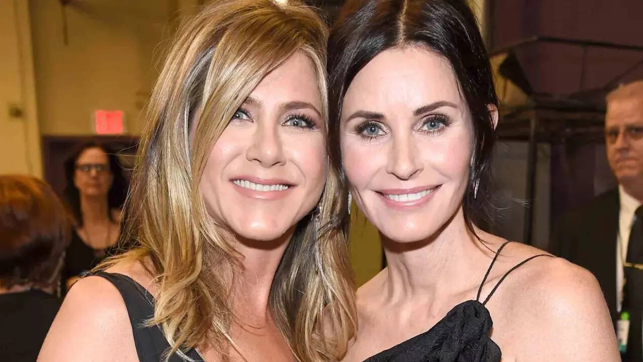 How Courteney Cox wished Jennifer Aniston on her birthday