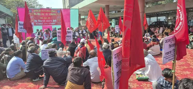 Unions, farmers rally against trade deal, labour codes &amp; farm policies