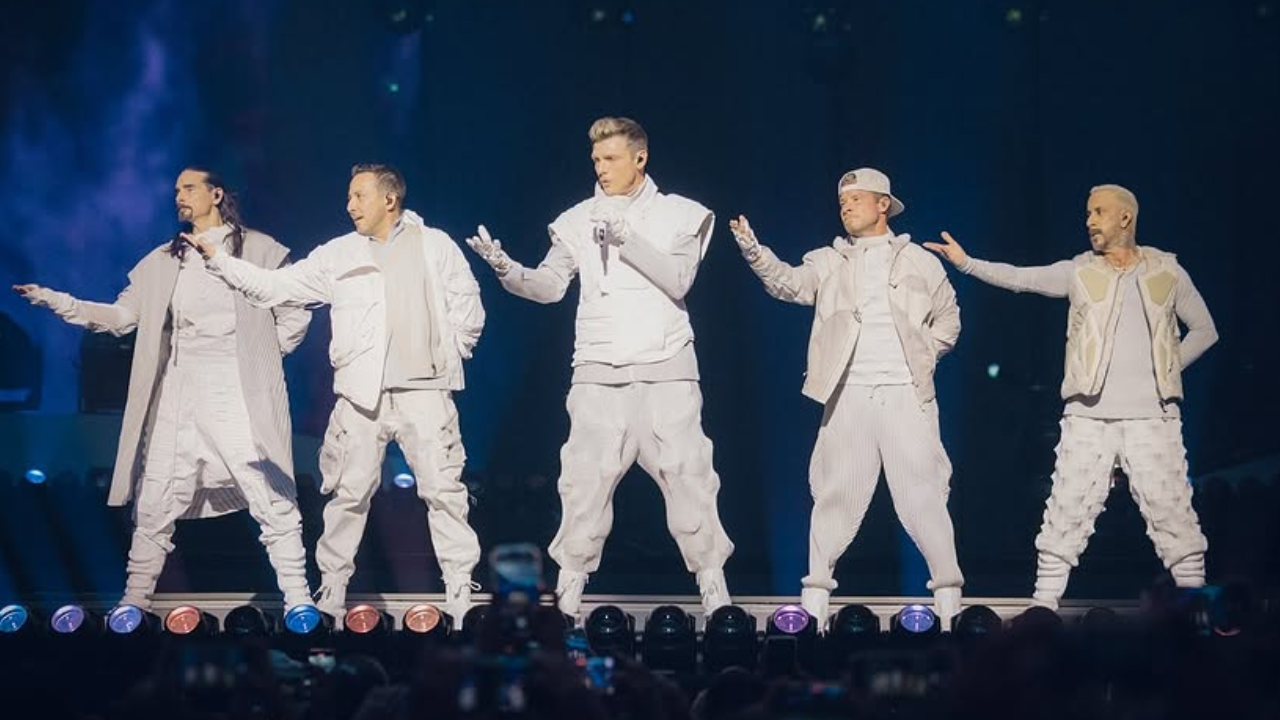 Backstreet Boys manifesting a Super Bowl Halftime Show