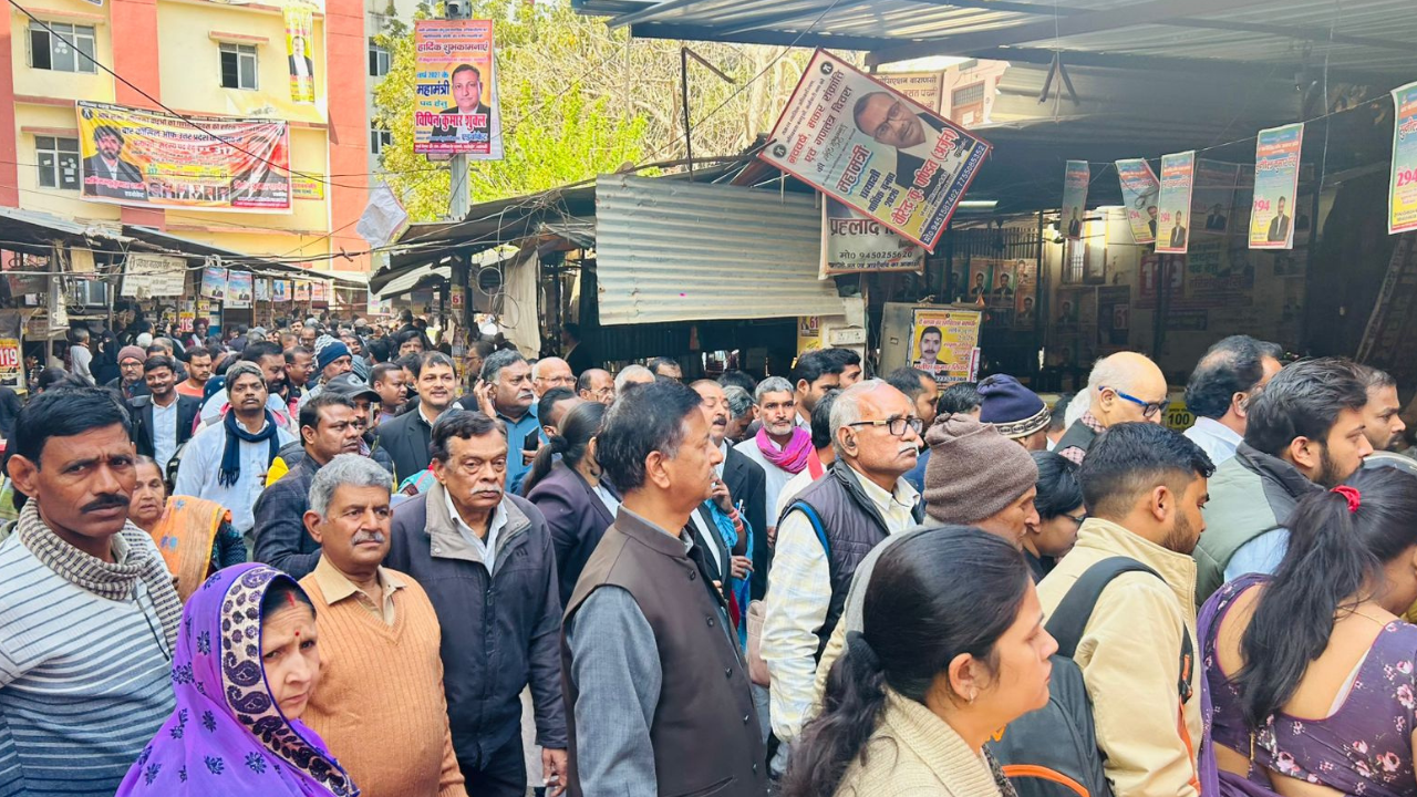 Bomb threat emails trigger evacuations at 4 UP's district courts in Lucknow, Mirzapur, Varanasi and Ayodhya