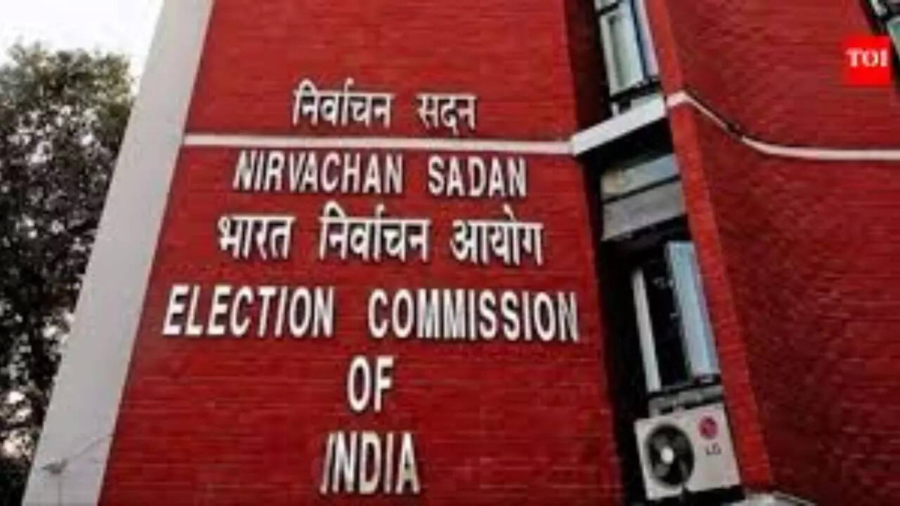 EC names special observers for SIR drive in West Bengal, Tamil Nadu
