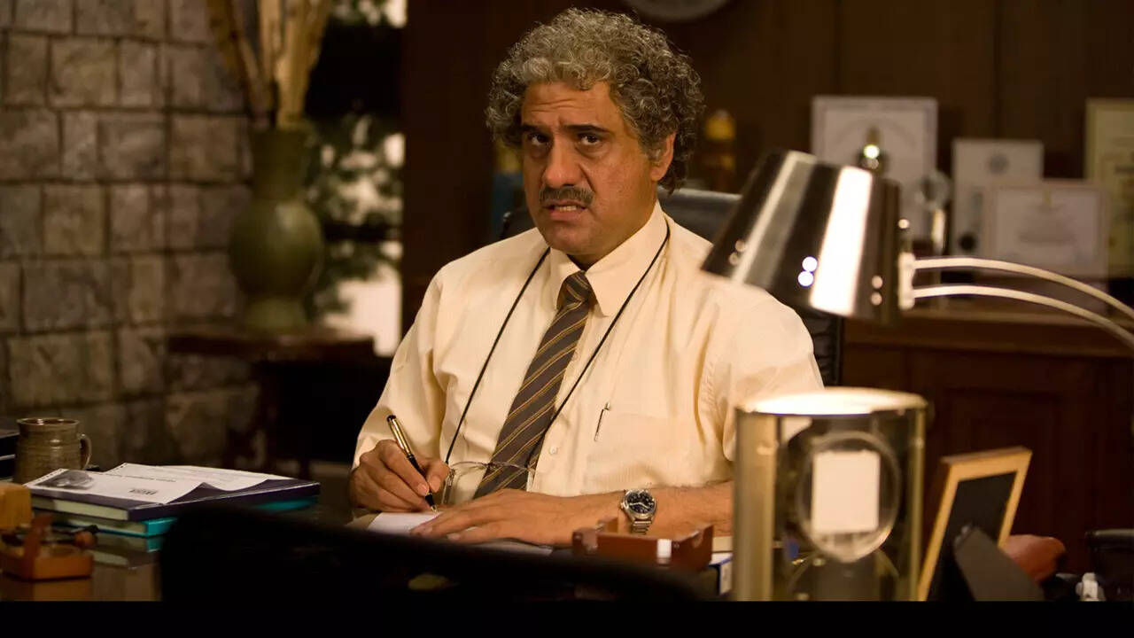 Same character: Boman links ‘3 Idiots’ &amp; ‘Munna Bhai’