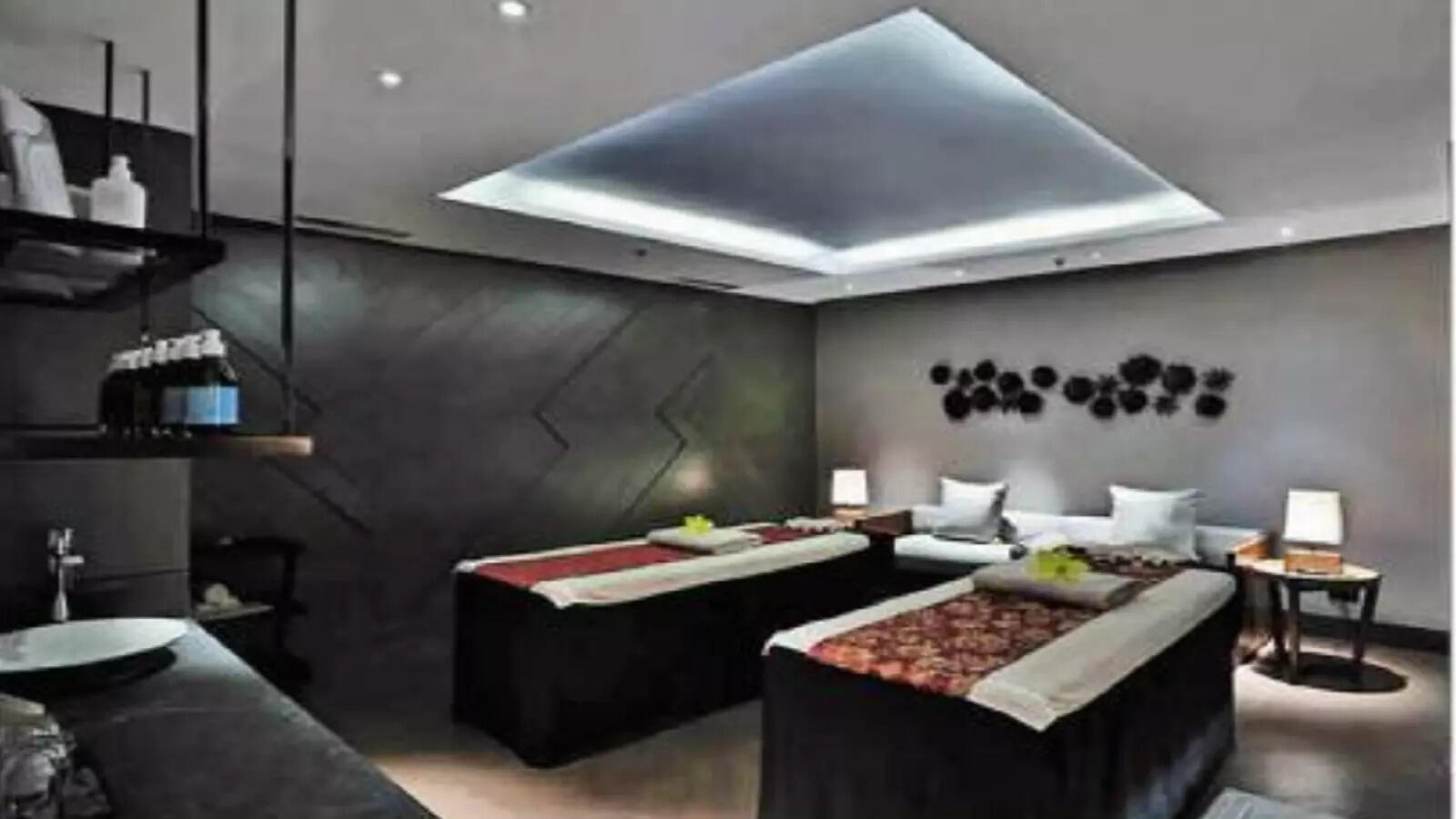 Arambol locals want licences of massage parlours revoked