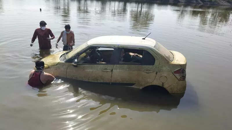 msid 128436882,imgsize 29000 https://jaipur.visitinrajasthan.com/wp-content/uploads/2023/10/cropped-cropped-R-2.png