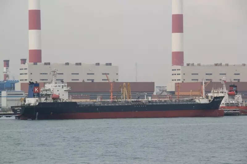 Indian coastal authorities ‘seize’ 3 US-sanctioned oil tankers linked to Iran