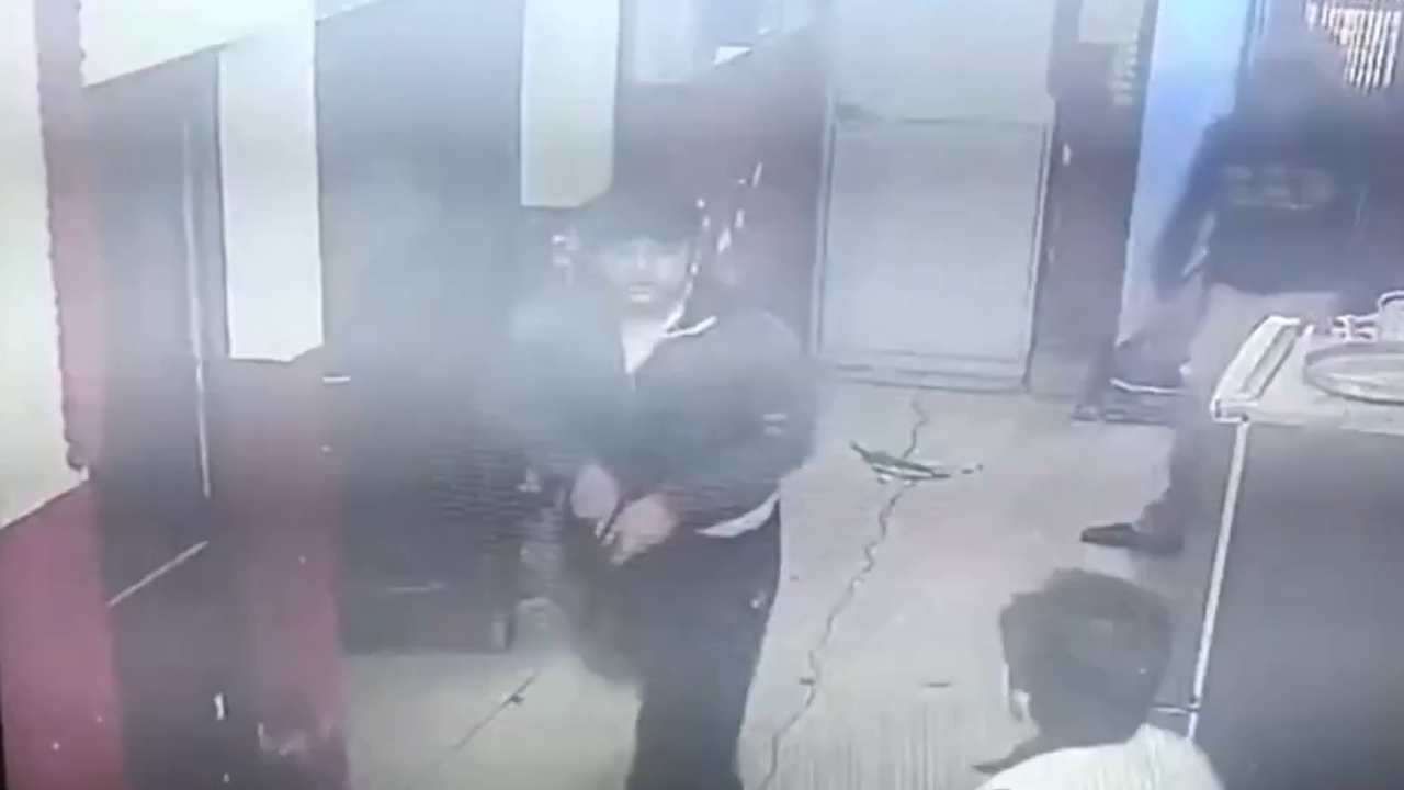 Video: CCTV shows inmates attacking policemen, fleeing juvenile home; two Pakistani nationals among three