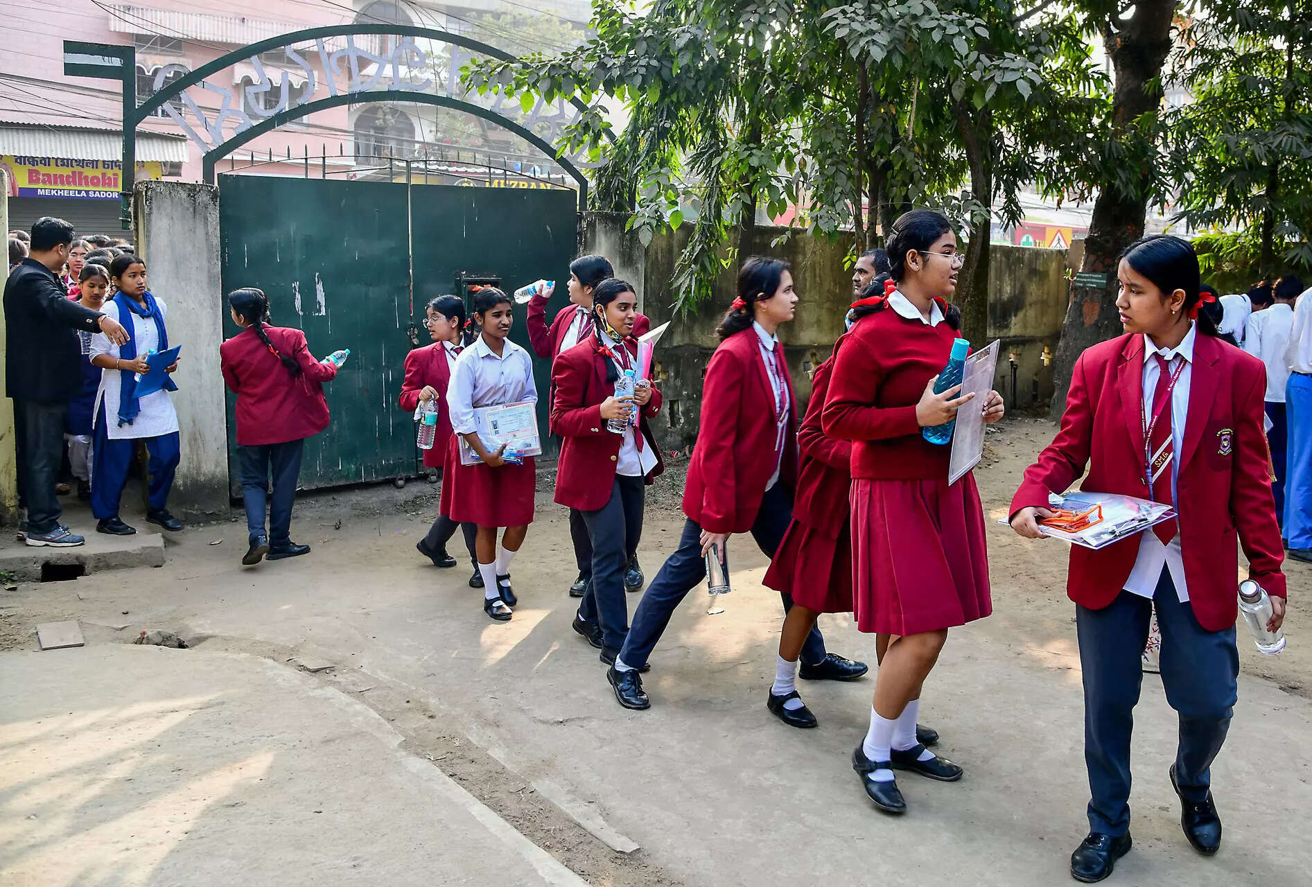 UP Board exams to start from tomorrow: Here's what students should keep in mind