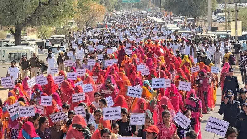 msid 128477999,imgsize 105962 https://jaipur.visitinrajasthan.com/wp-content/uploads/2023/10/cropped-cropped-R-2.png