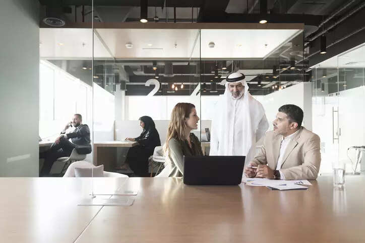 ​Ramadan Work Hour Cuts in UAE: What Employers and Employees Need To Know​