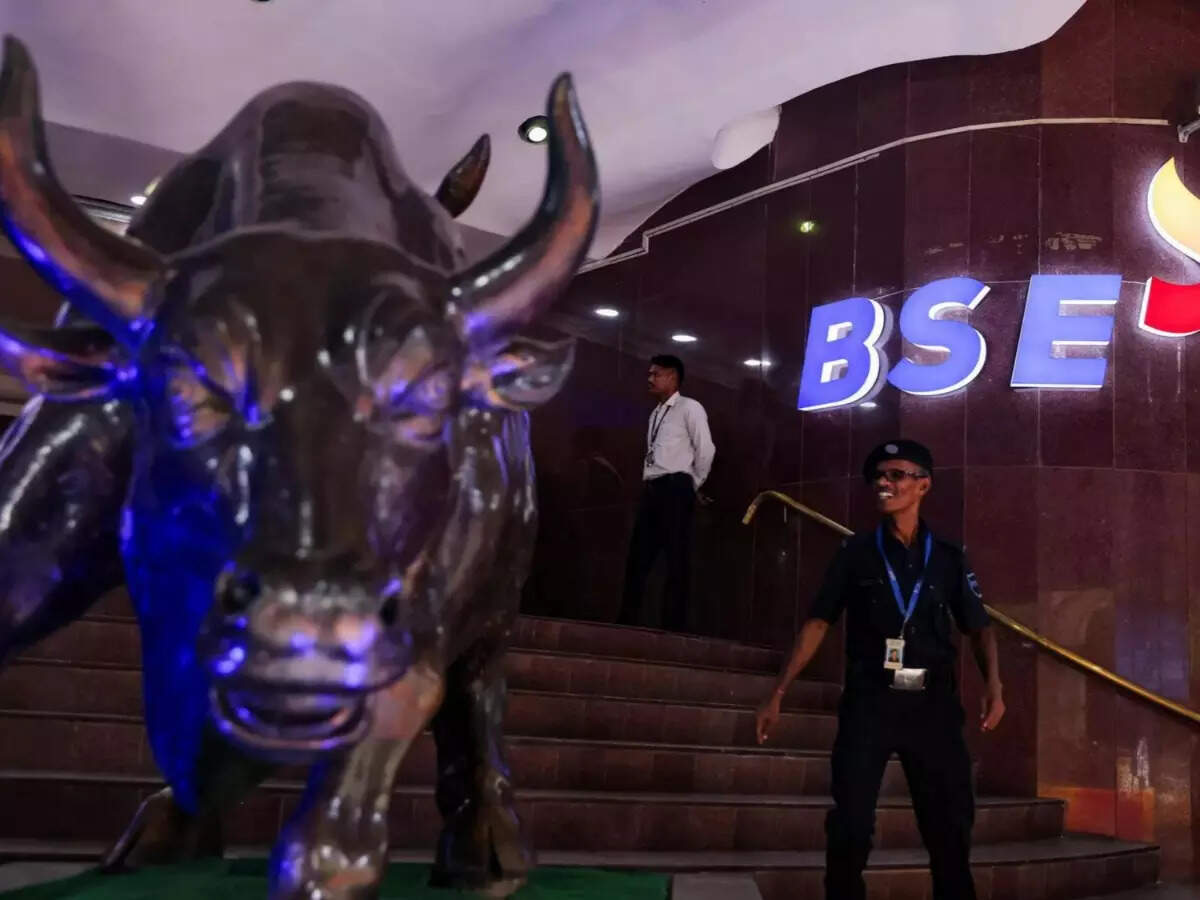Sensex sinks 1.2k pts on US-Iran tensions