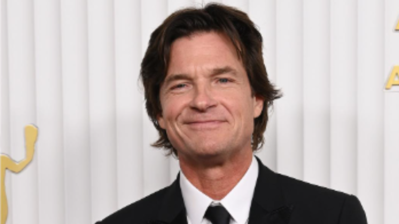 Jason Bateman responds to Charli XCX backlash