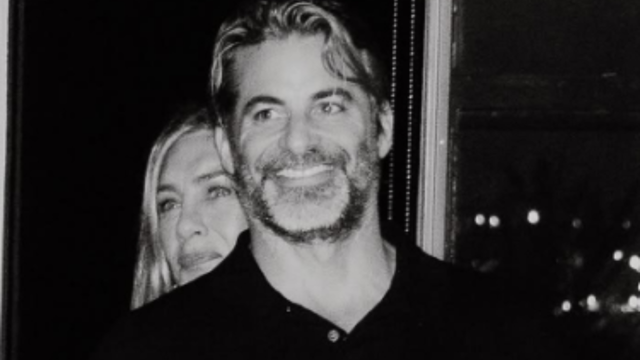 Jim Curtis on navigating relationship with Jennifer Aniston