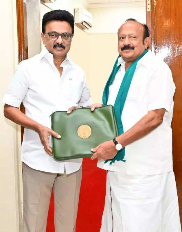 Agri minister says 102 farmers committed suicide during AIADMK rule, none under DMK govt