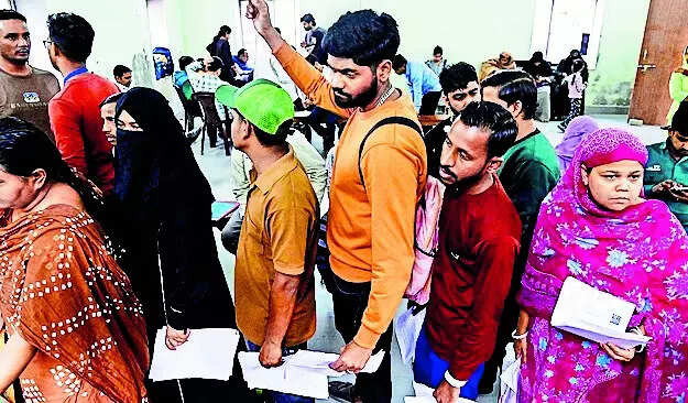 SC deploys judicial officers in Bengal for SIR hearings