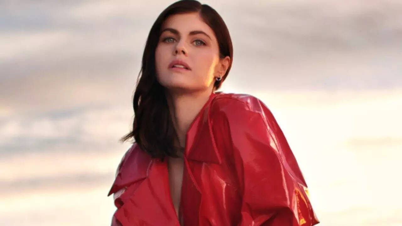 Alexandra Daddario and Andrew Form file for divorce